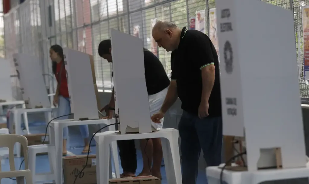 Segundo turno das eleições acontece neste domingo, veja também segurança e condutas no dia da eleição