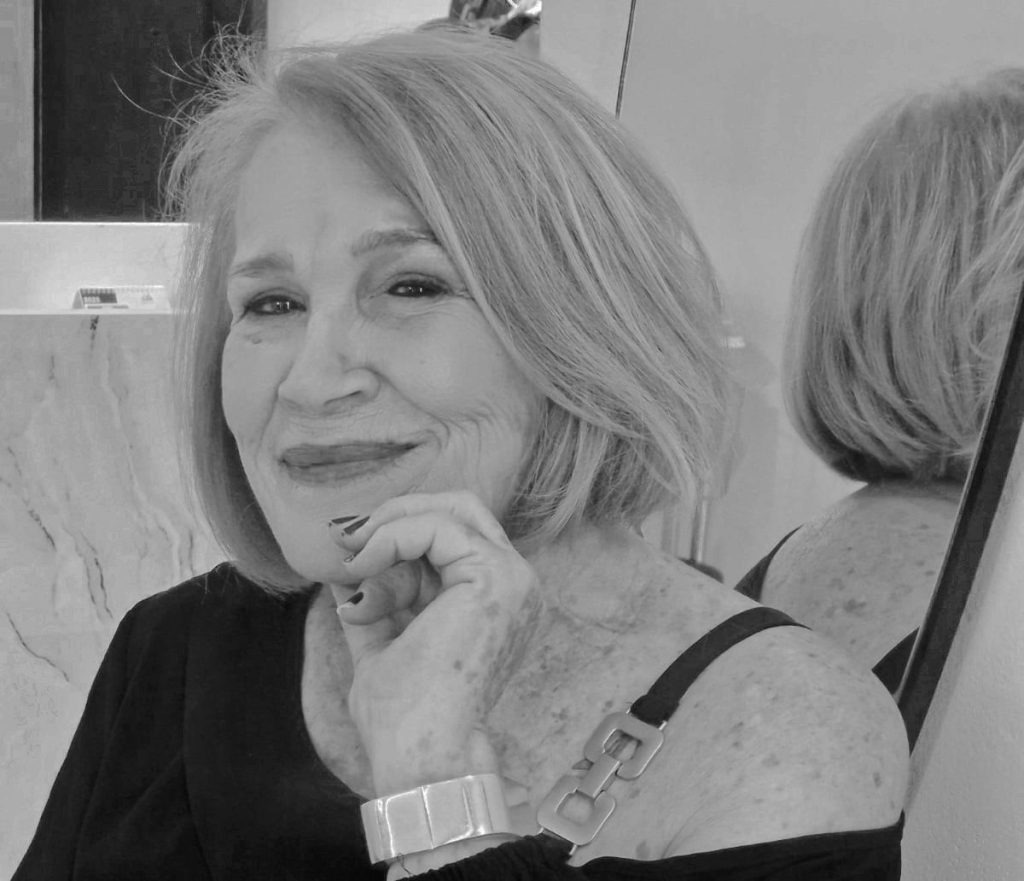 🎉 Feliz Aniversário, Professora e Amiga Sonia Cappi 🎂✨