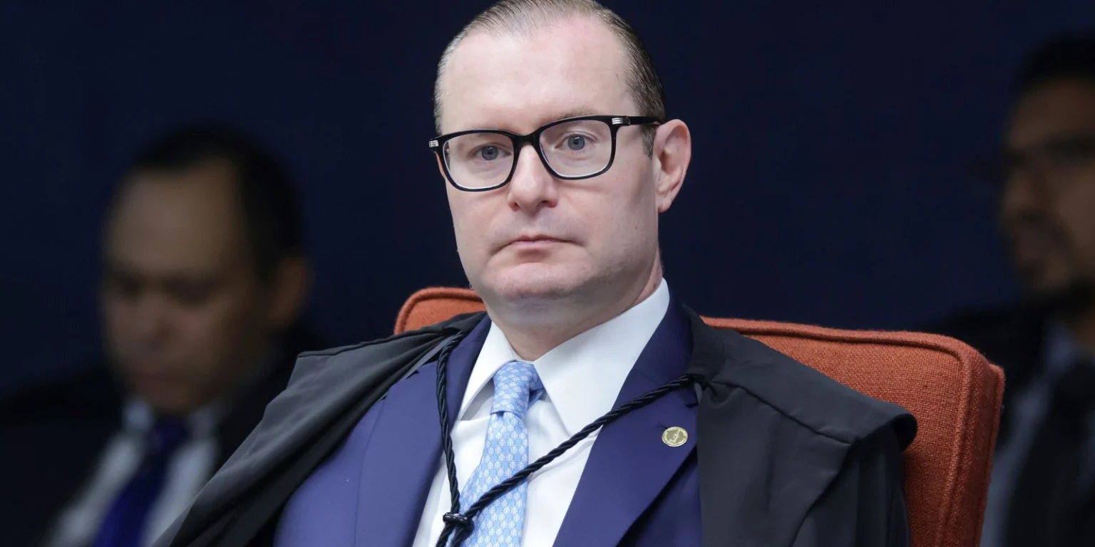 Stf mantém condenação de bolsonaro e aliados em ação penal