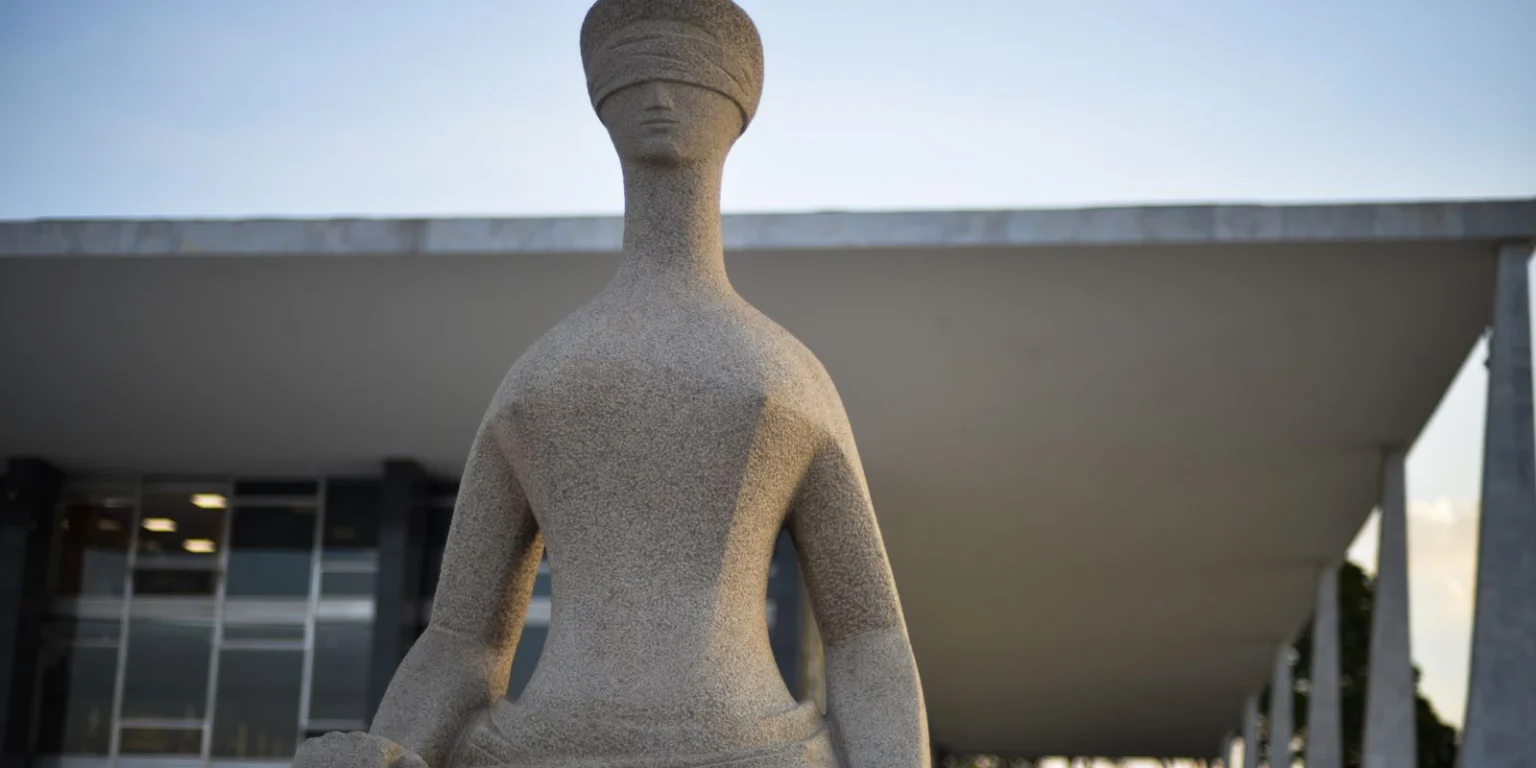 Bolsonaro pode ser preso após votos no stf por tentativa de golpe