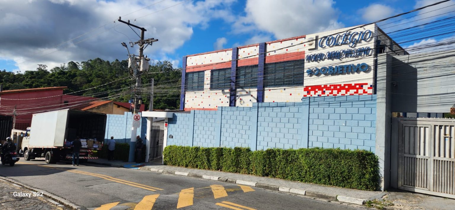Escola tradicional de Itapevi fecha as portas às pressas e mobiliza autoridades; pais cobram explicações