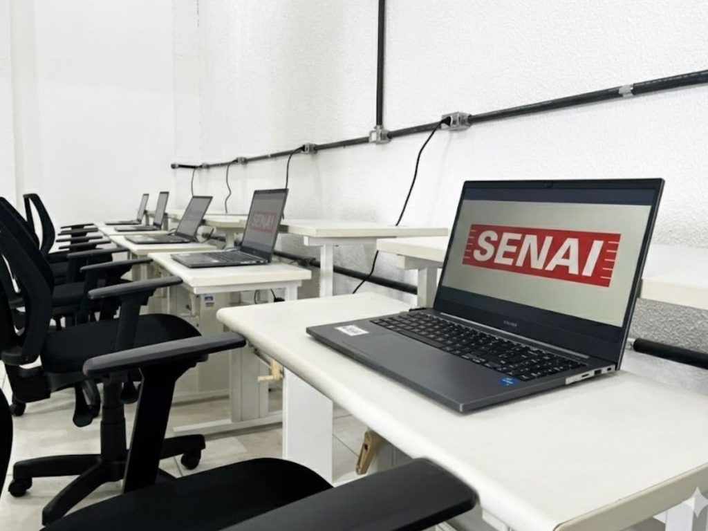 São Vicente abre 80 vagas para curso de Inteligência artificial em nuvem