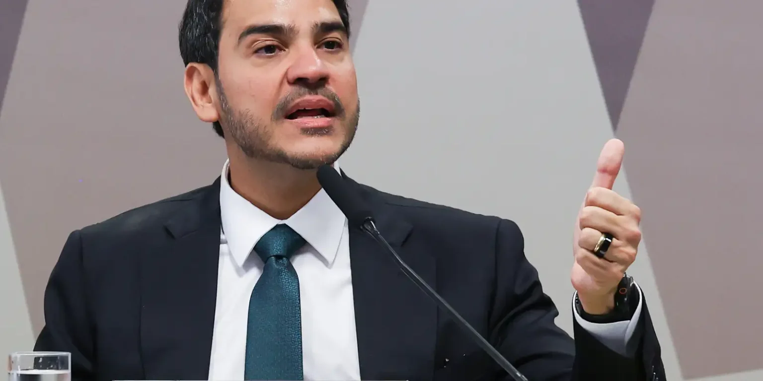 Sabatina de Jorge Messias destaca conciliação, harmonia e autocontenção do STF