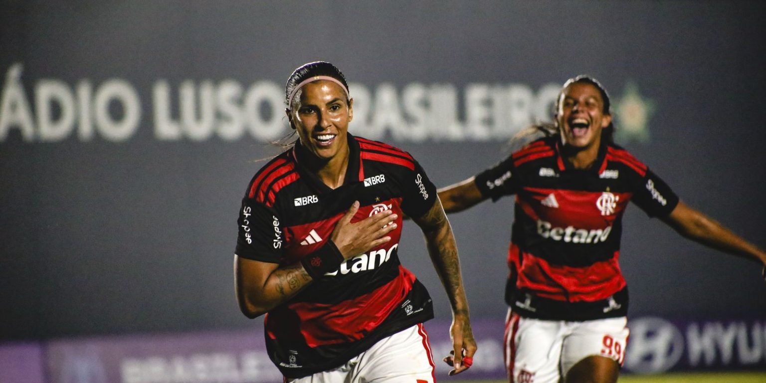 Flamengo vence Vitória e se aproxima dos líderes no Campeonato Brasileiro Feminino