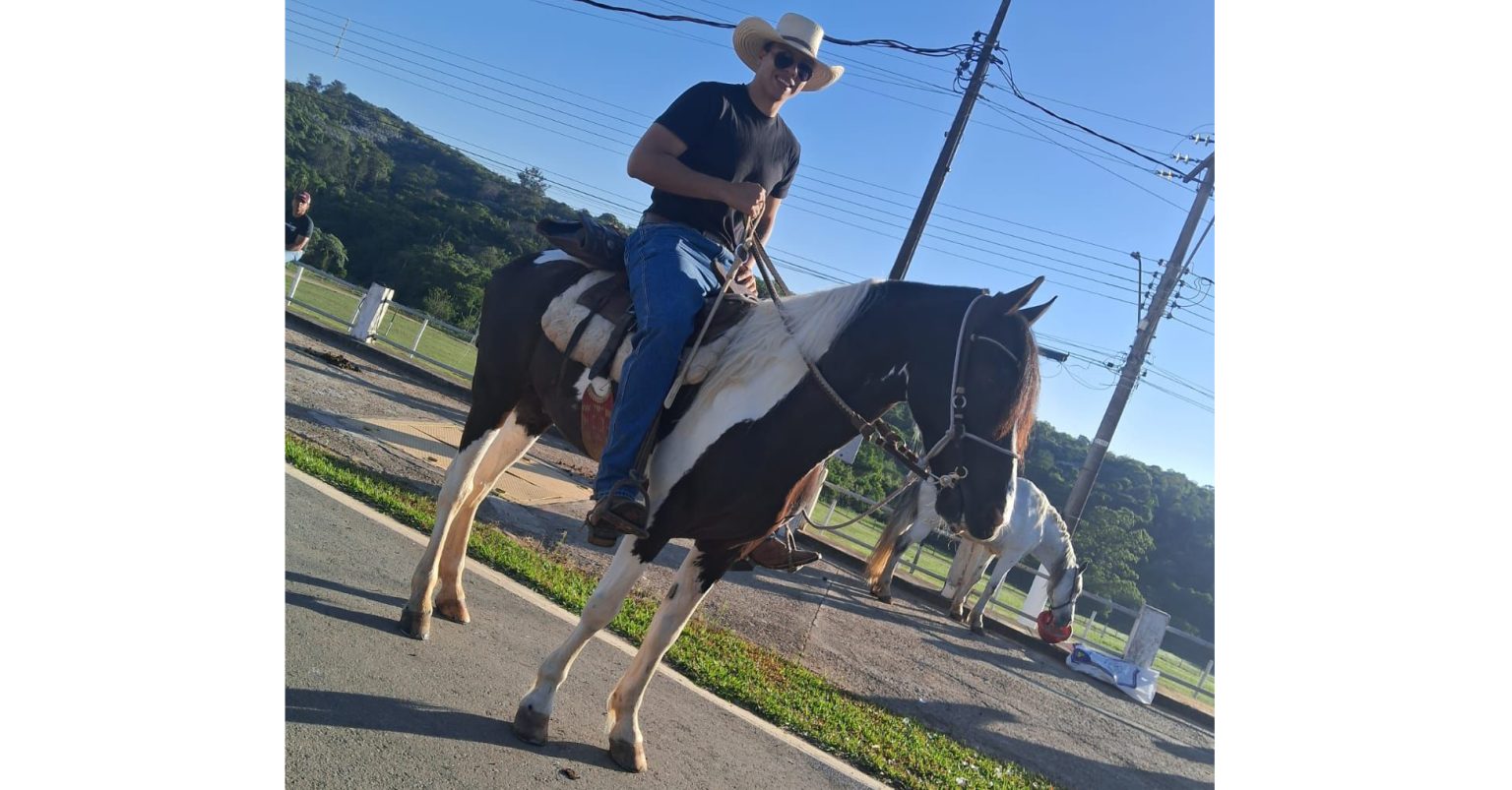 Hoje é um dia muito especial! 🎉