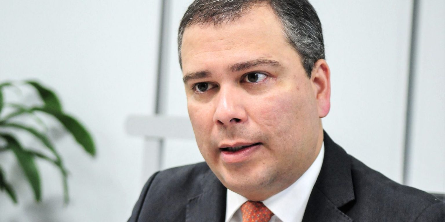 STF conta com 2 votos a favor da manutenção da prisão do ex-presidente do BRB no caso Master