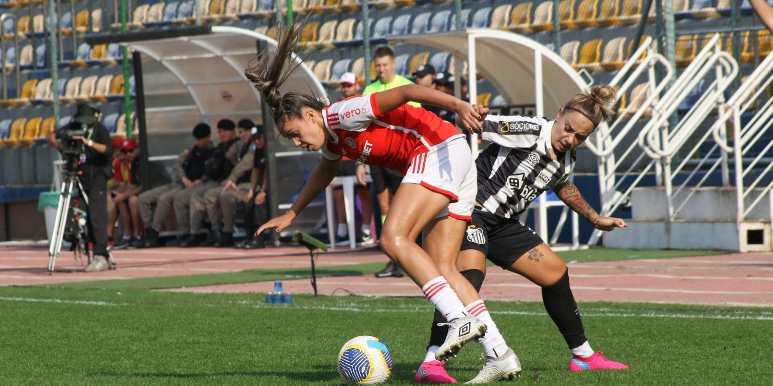 Internacional enfrenta Santos em jogo decisivo pelo Brasileirão Feminino