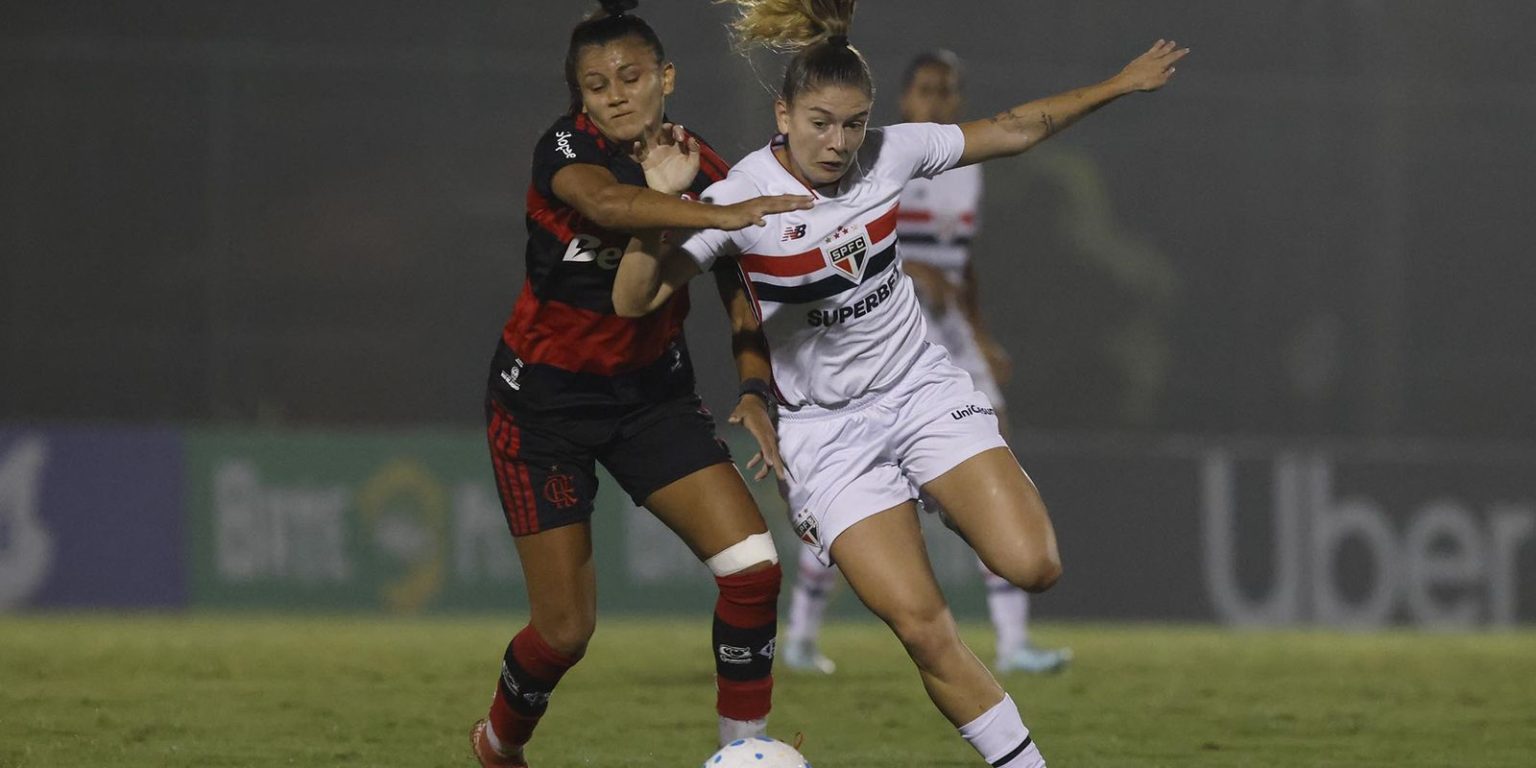 São Paulo vence Flamengo e assume vice-liderança no Brasileirão Feminino