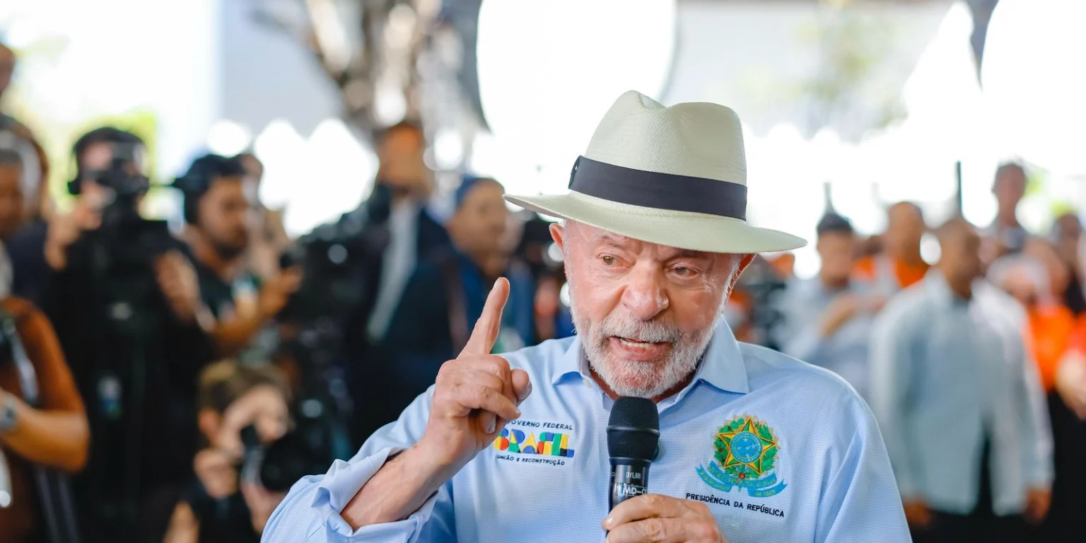 Lula revela desejo de reverter privatizações de empresas estratégicas em evento em Sergipe