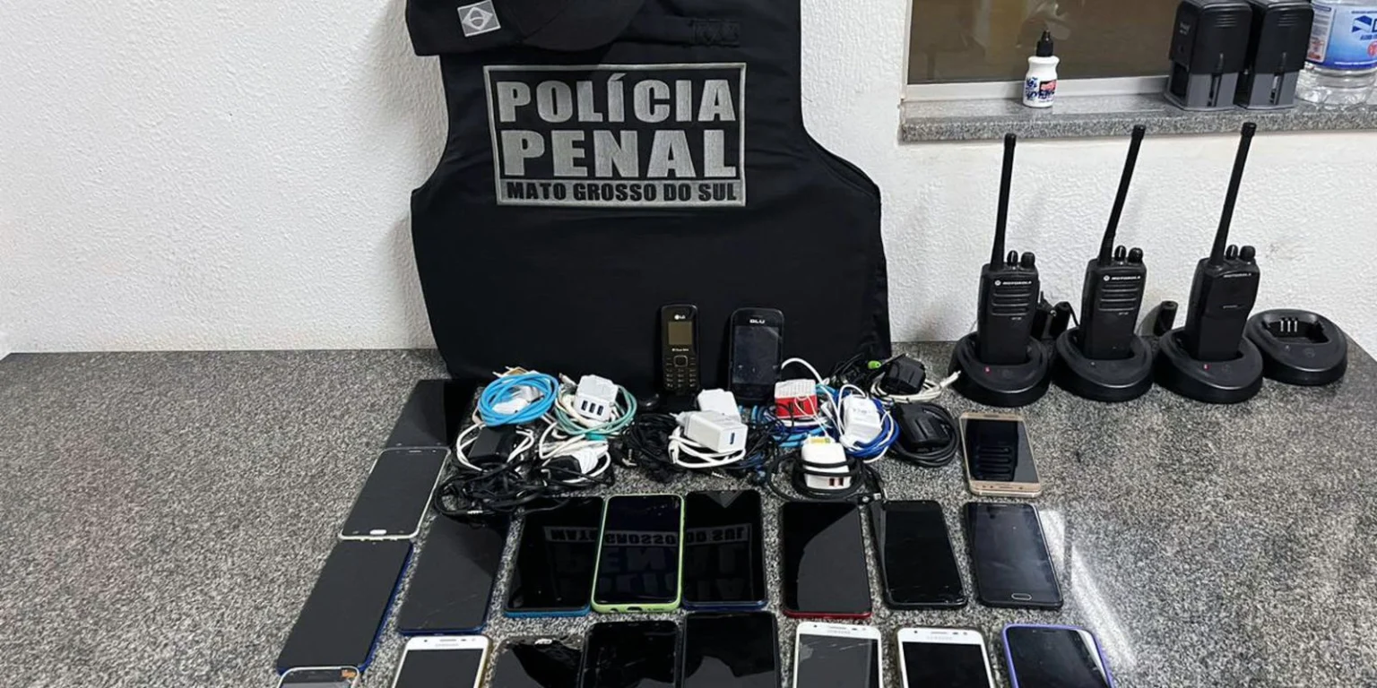 Operação Mute: Mais de 8 mil celulares apreendidos em presídios desde 2023
