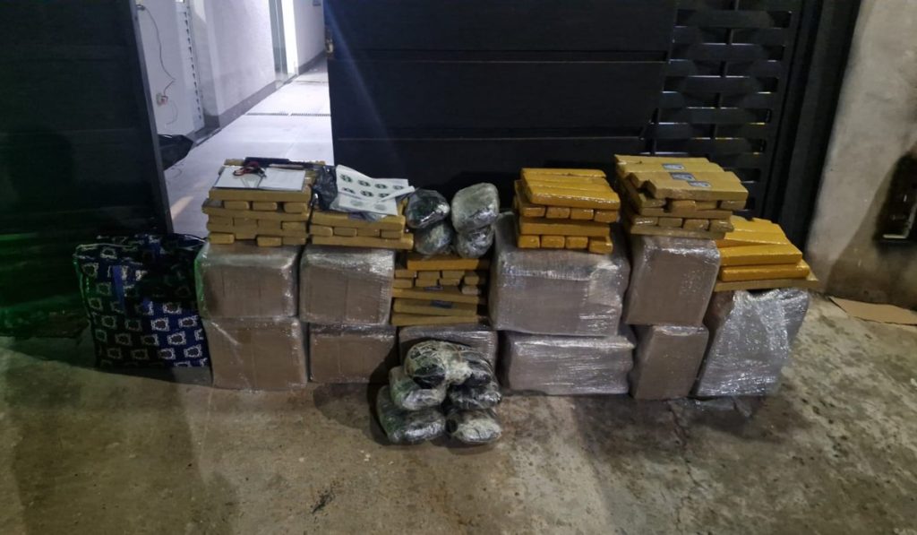 Grande apreensão: Mais de 500 kg de drogas são encontrados em casa em Presidente Prudente