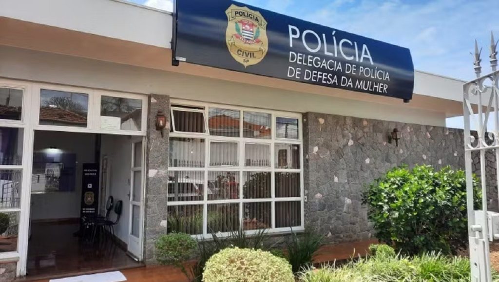 Mãe é detida por negligência ao deixar filha de 6 anos sozinha em São Manuel