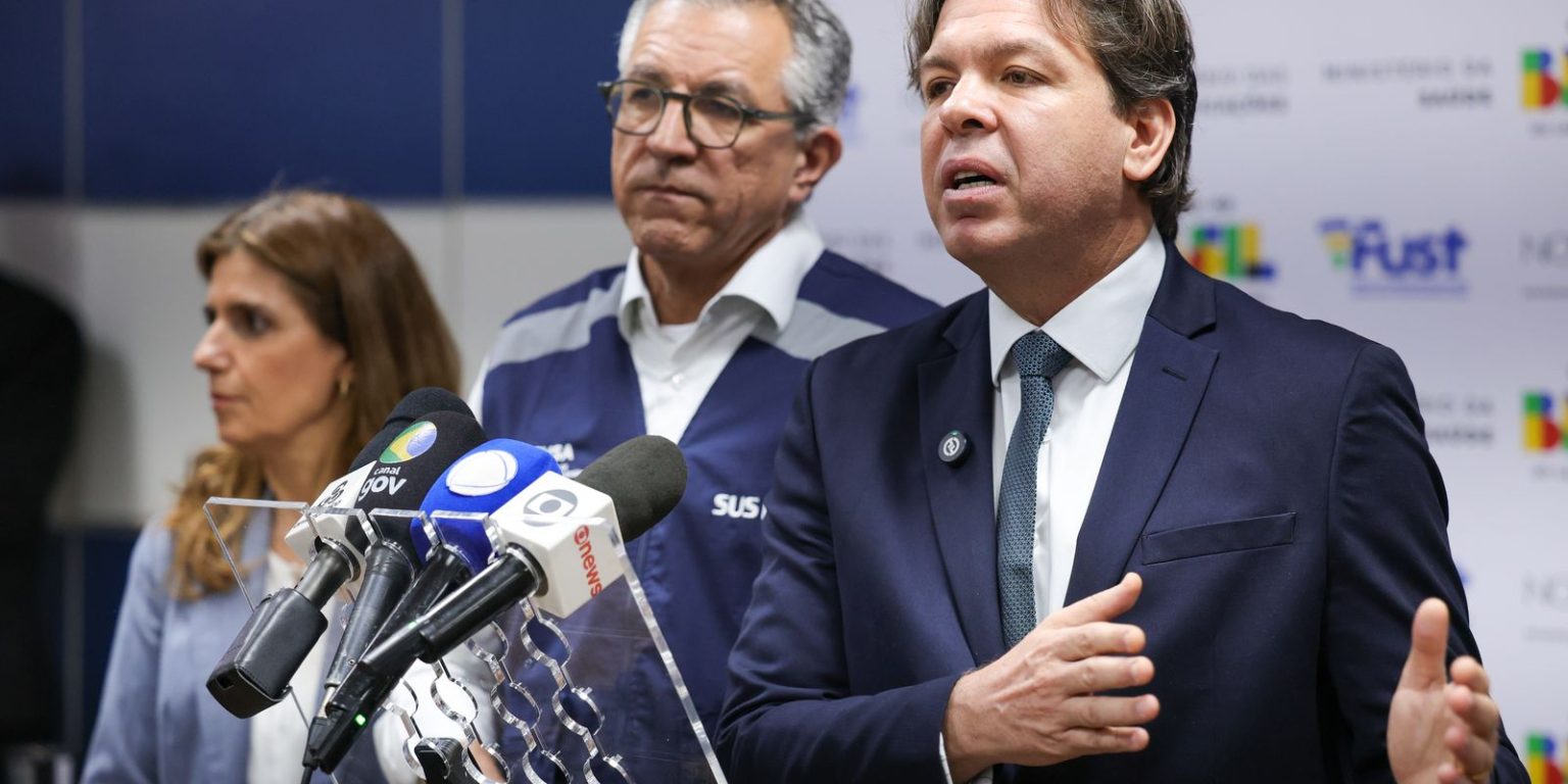 Governo lança editais para conectar até 3,8 mil UBS e fortalecer serviços públicos
