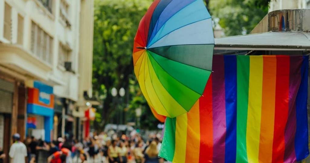 o que é crime de homofobia no Brasil