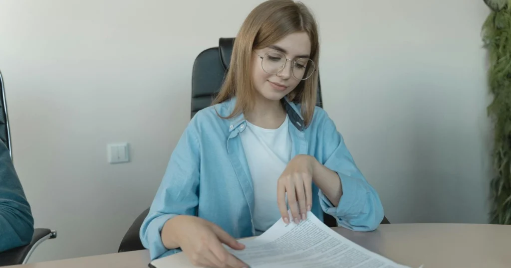 como montar currículo que chama atenção