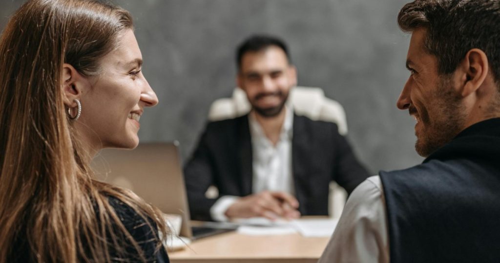 Estratégias para Conquistar Primeiros Clientes de Forma Eficiente estratégias para conquistar primeiros clientes