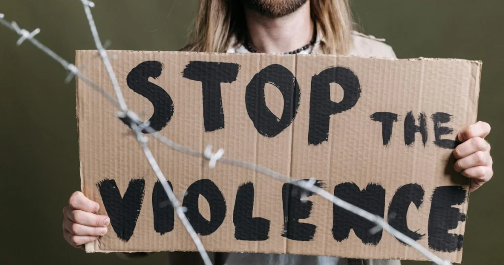 o que é violência doméstica e onde denunciar