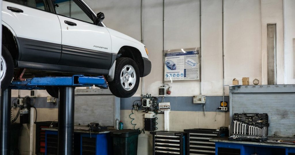como trocar óleo do carro você mesmo