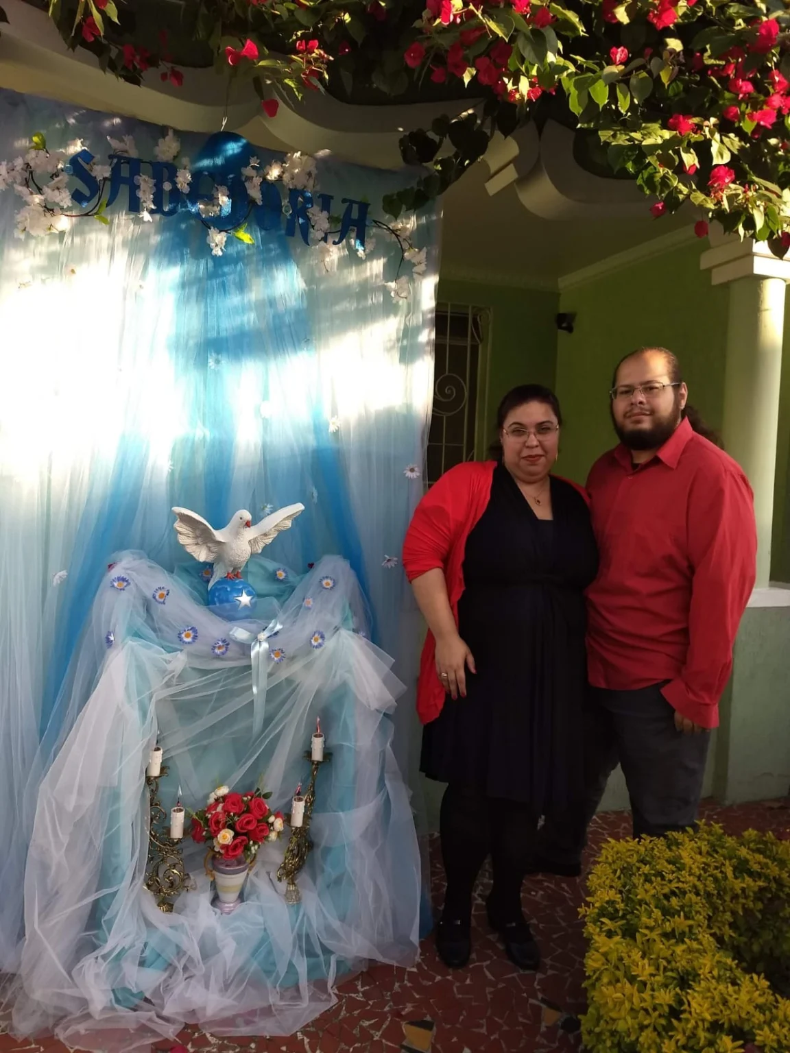Procissão de Pentecostes da Festa do Divino de Mogi reúne milhares de fiéis em celebração emocionante