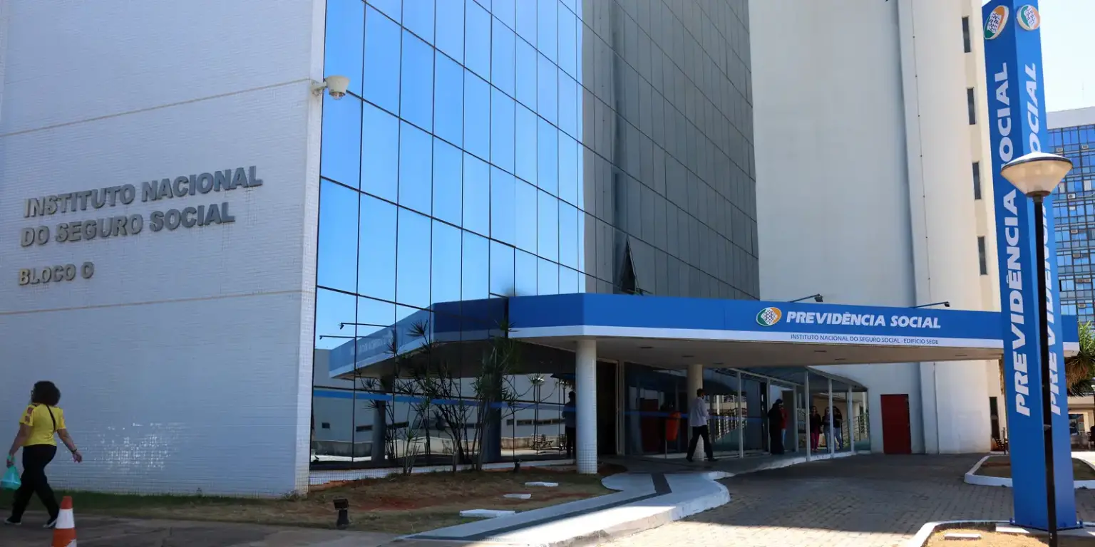 Termina prazo para contestar descontos indevidos do INSS e aderir a acordo de ressarcimento