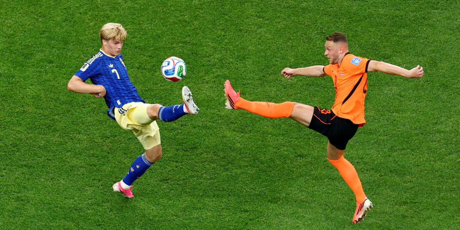 Holanda arrasa Suécia por 5 a 1 e lidera grupo F com autoridade