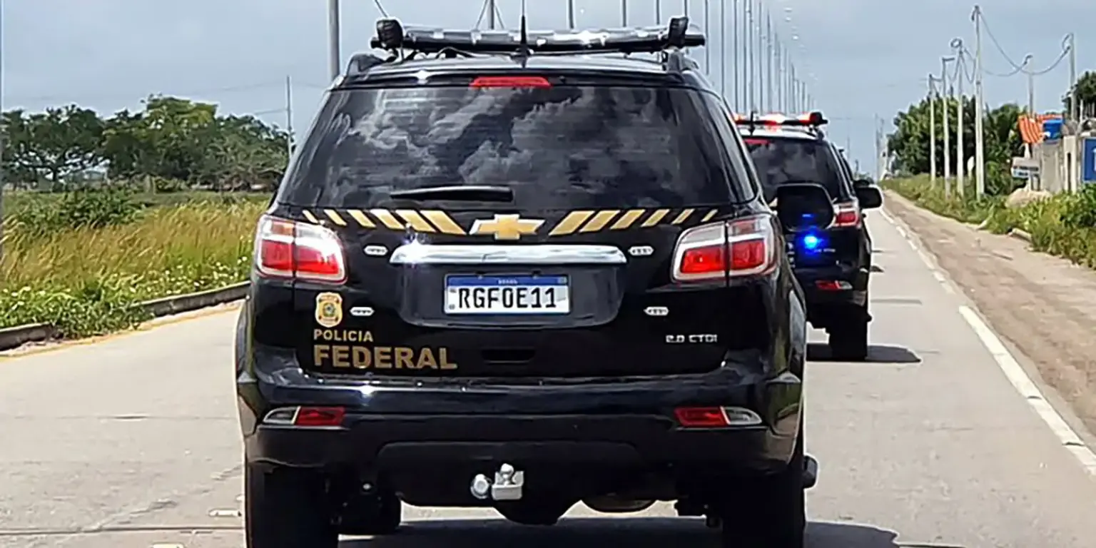 Polícia Federal desarticula organização criminosa em operação contra tráfico de drogas em São Paulo