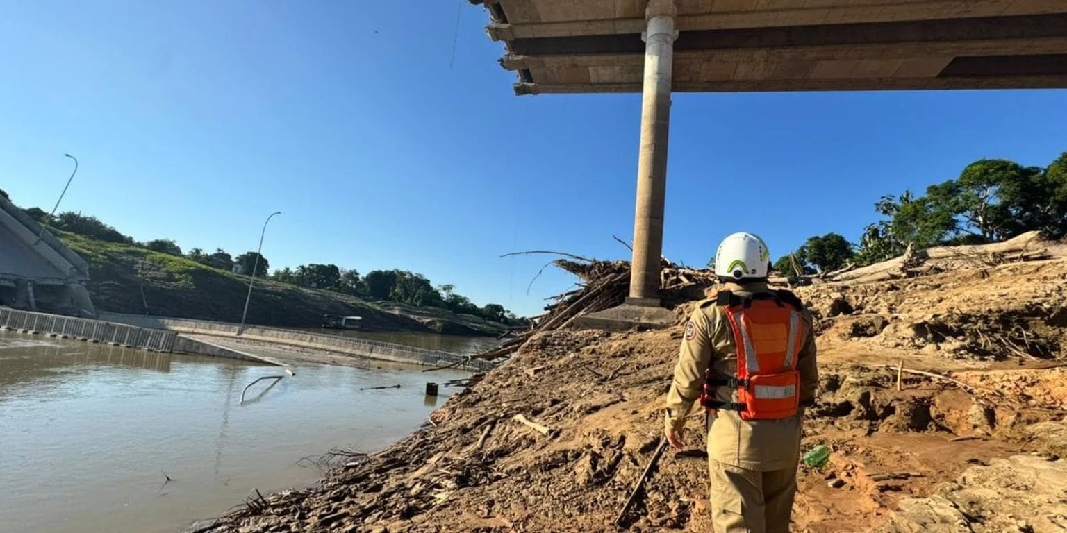 Desabamento de Ponte de R$ 36 milhões deixa quatro feridos no Acre