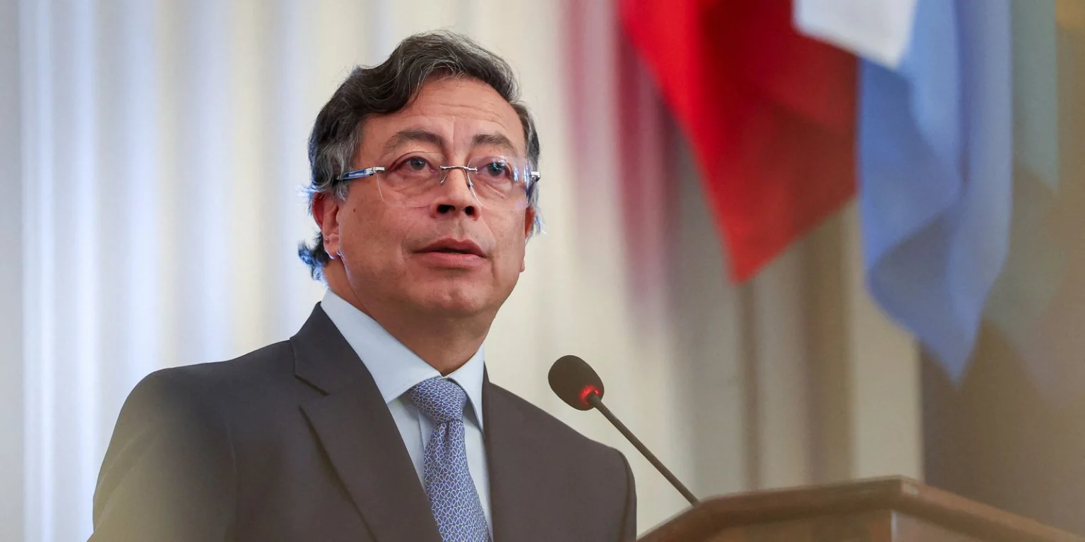 Colômbia: Presidente Petro questiona resultado eleitoral preliminar e pede verificação