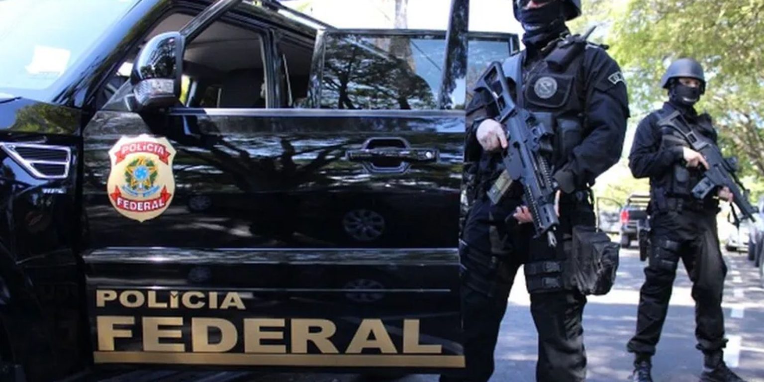PF desmonta quadrilha internacional de tráfico de drogas em operação marítima