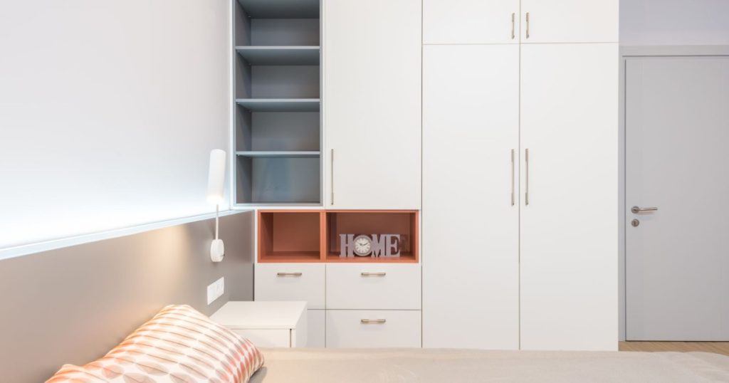 ideias de armário planejado para quarto pequeno