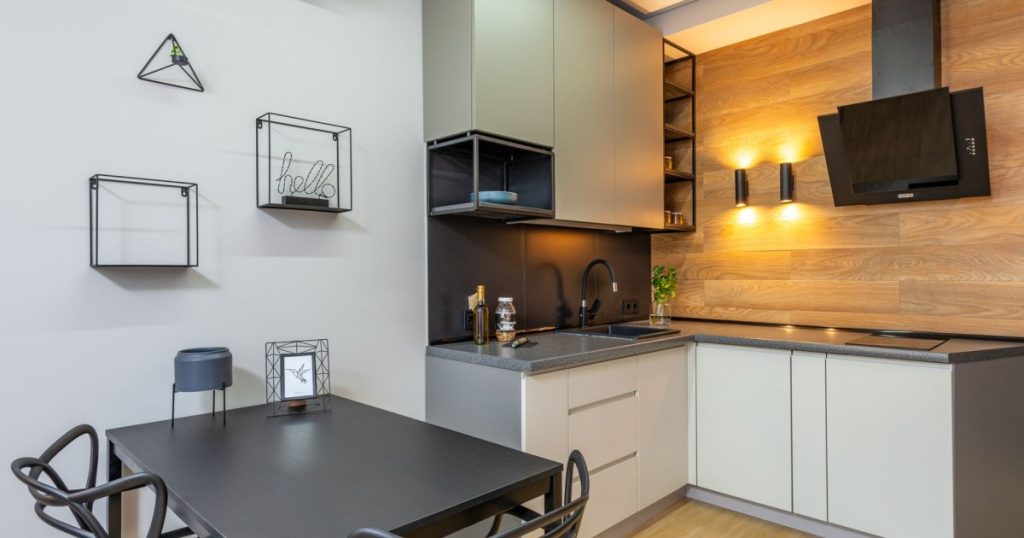 como organizar cozinha pequena de forma funcional
