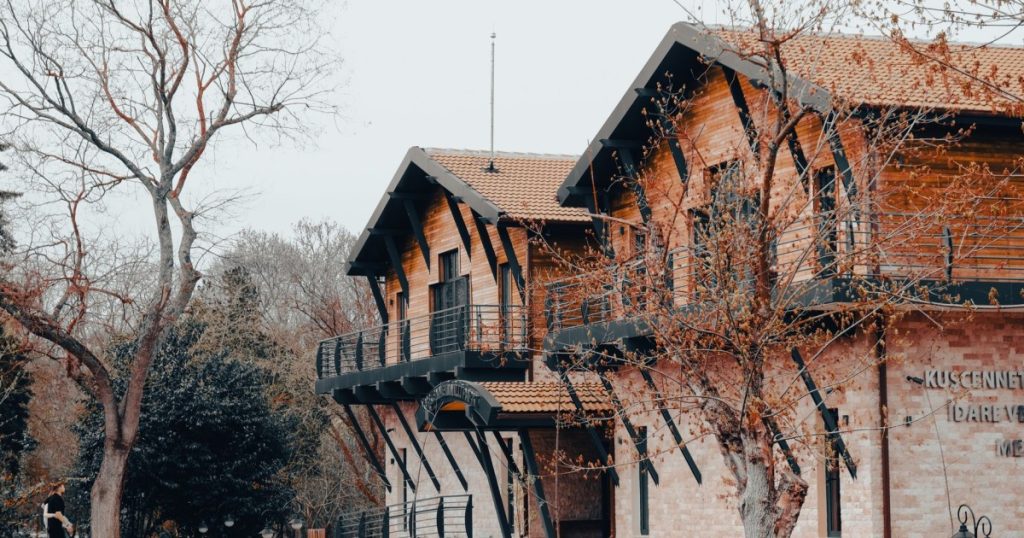 dicas para quem quer construir casa de madeira