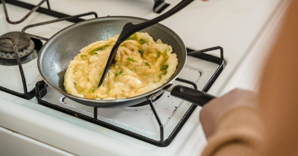 como preparar omelete de claras