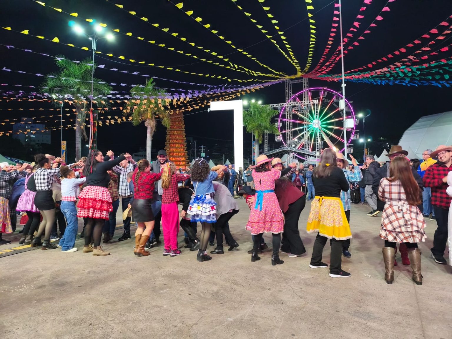 Quermesse e Festa Junina: Entenda as Diferenças Entre os Eventos Tradicionais Brasileiros