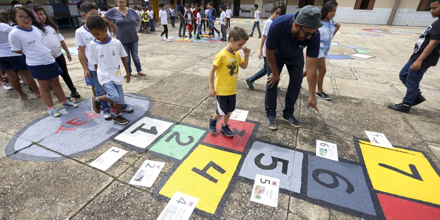 Férias escolares em 2027 serão adaptadas devido à Copa do Mundo Feminina