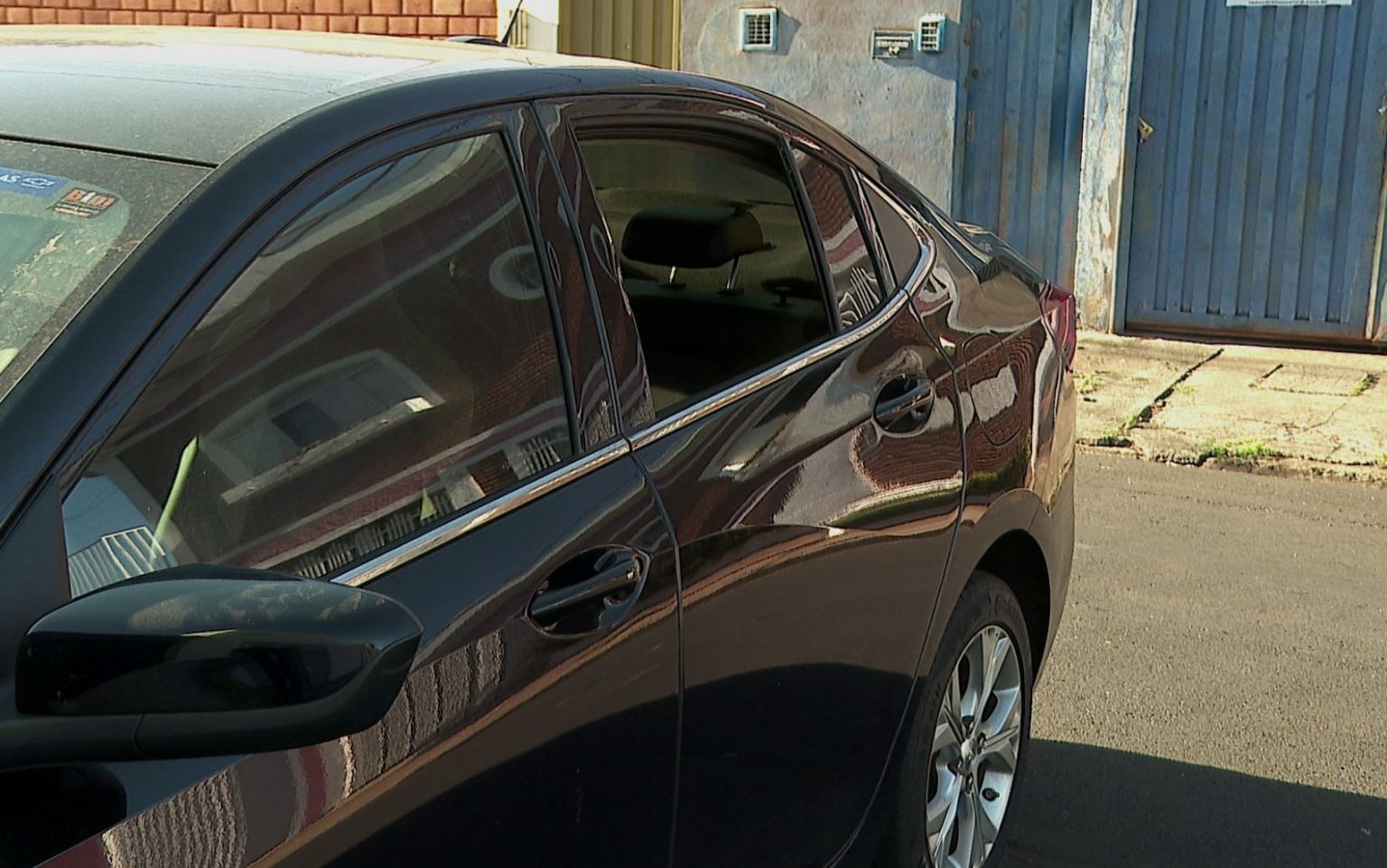Suspeito quebra vidro de carro em briga de trânsito em SP, ferindo criança: família relata trauma