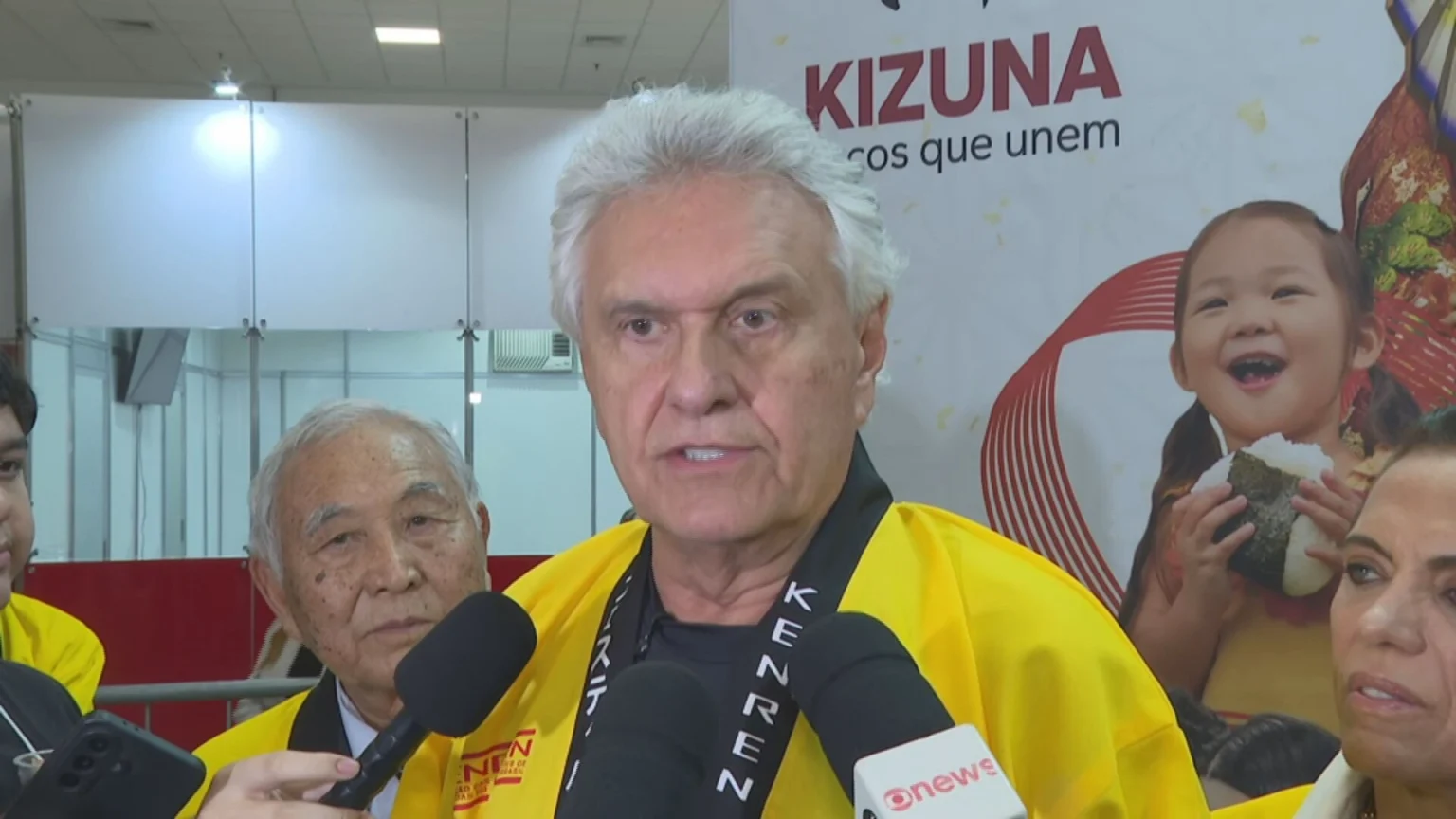 Ronaldo Caiado critica nomeação de Flávio Bolsonaro como porta-voz por Bolsonaro