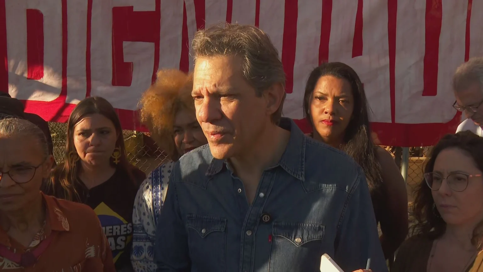 Fernando Haddad critica gestão de Tarcísio em São Paulo durante evento do PSOL