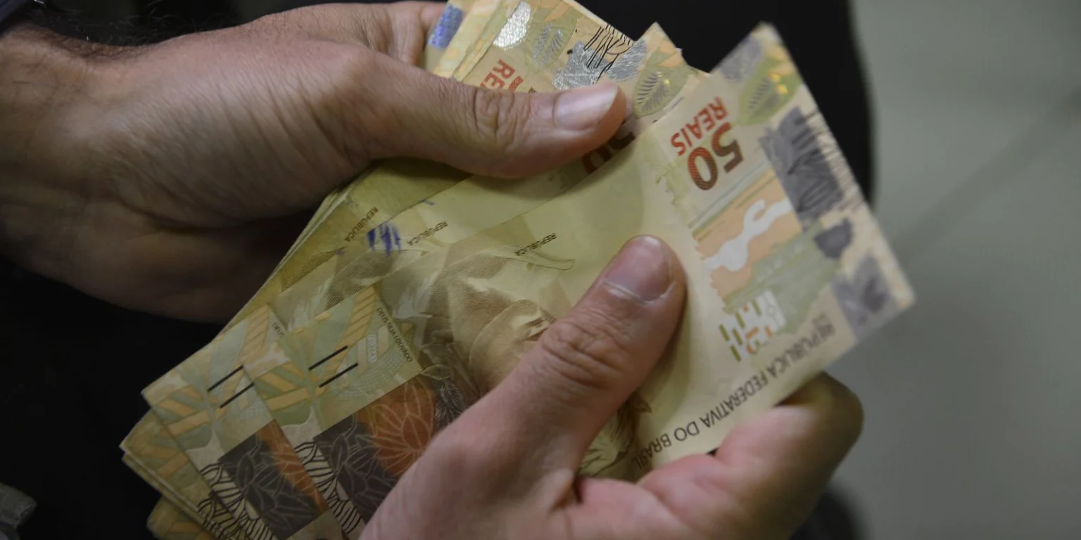 CMN aprova regulamentação do Fies Empreendedor e Desenrola Adimplentes