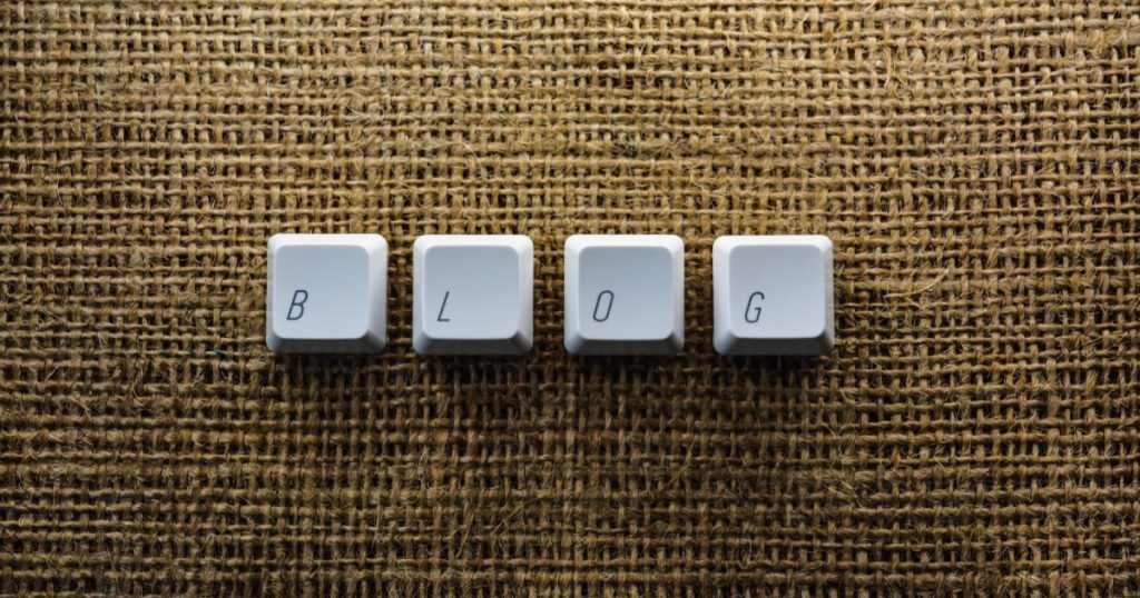 como criar um blog de tecnologia