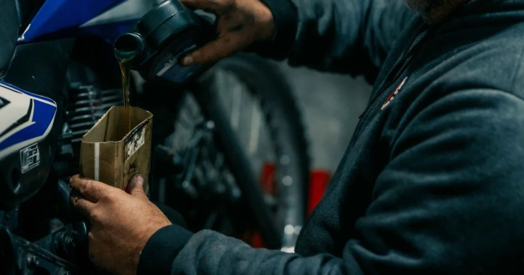 como escolher o melhor tipo de óleo para motor