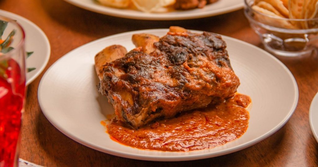 como preparar um molho barbecue caseiro