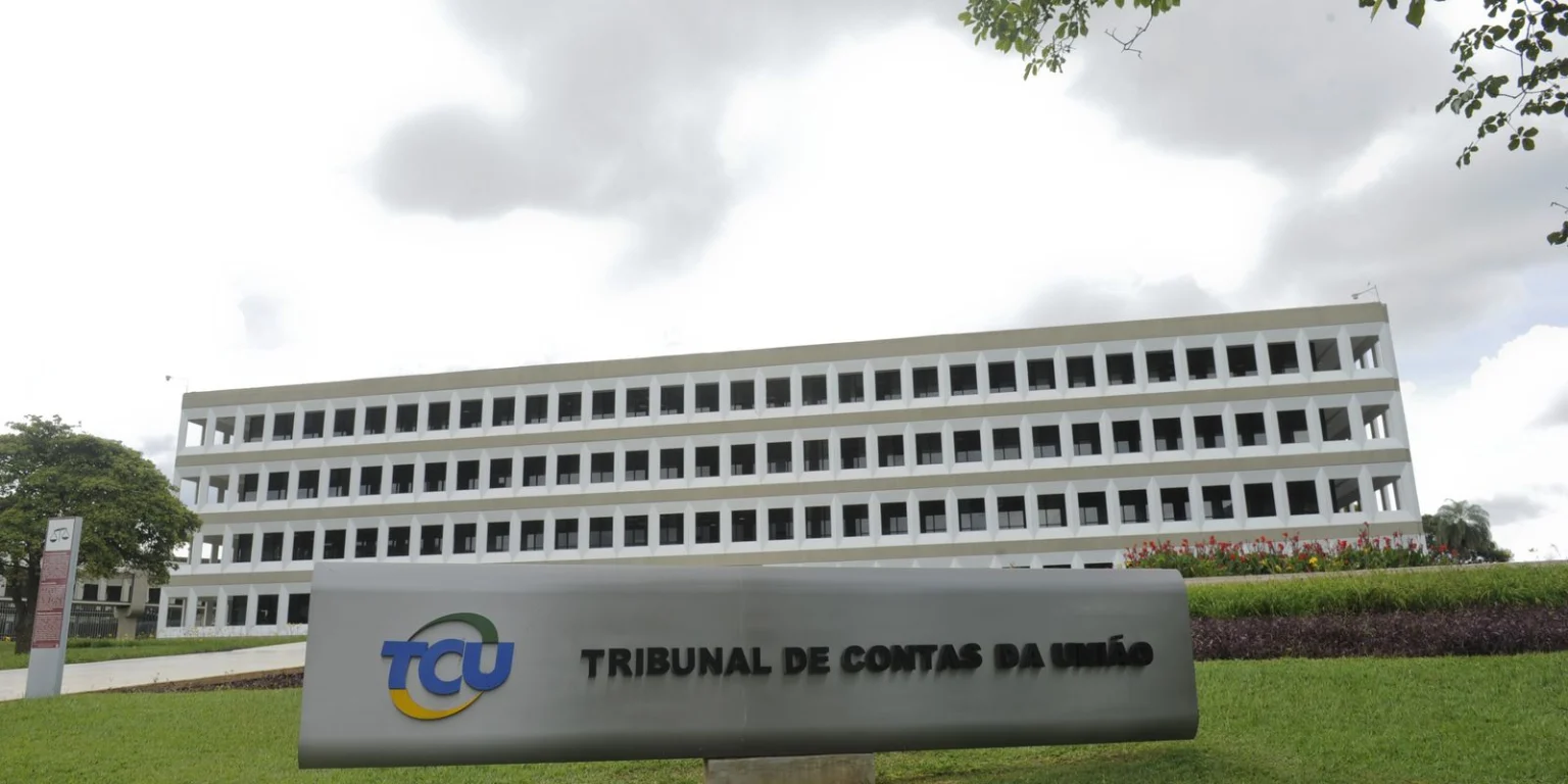 TCU revela relação de gestores com contas julgadas irregulares e impacto nas eleições