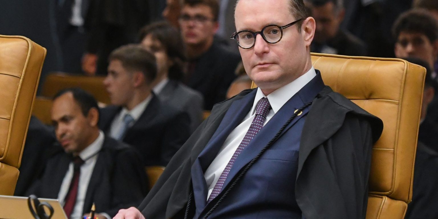 STF delibera sobre limites de acesso a dados de investigados na internet