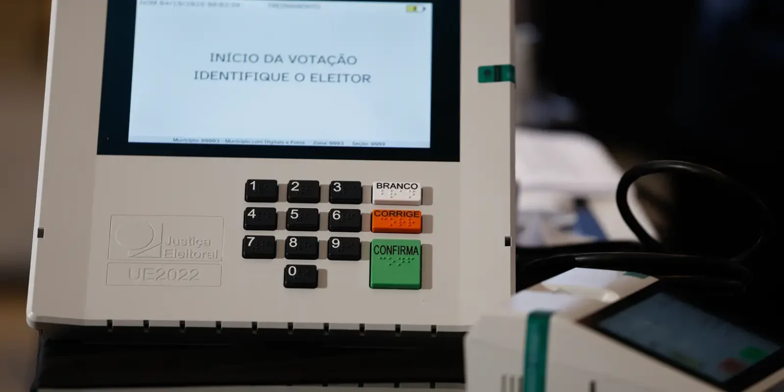 Presidenciáveis apresentam propostas impactantes para o Brasil em intensa jornada de campanha