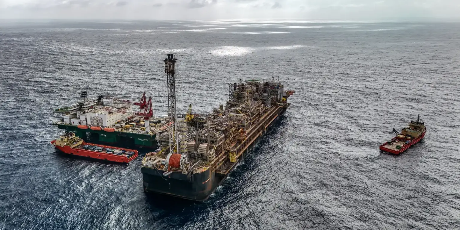 Petroleiros exigem maior controle estatal e transição energética justa na Petrobras