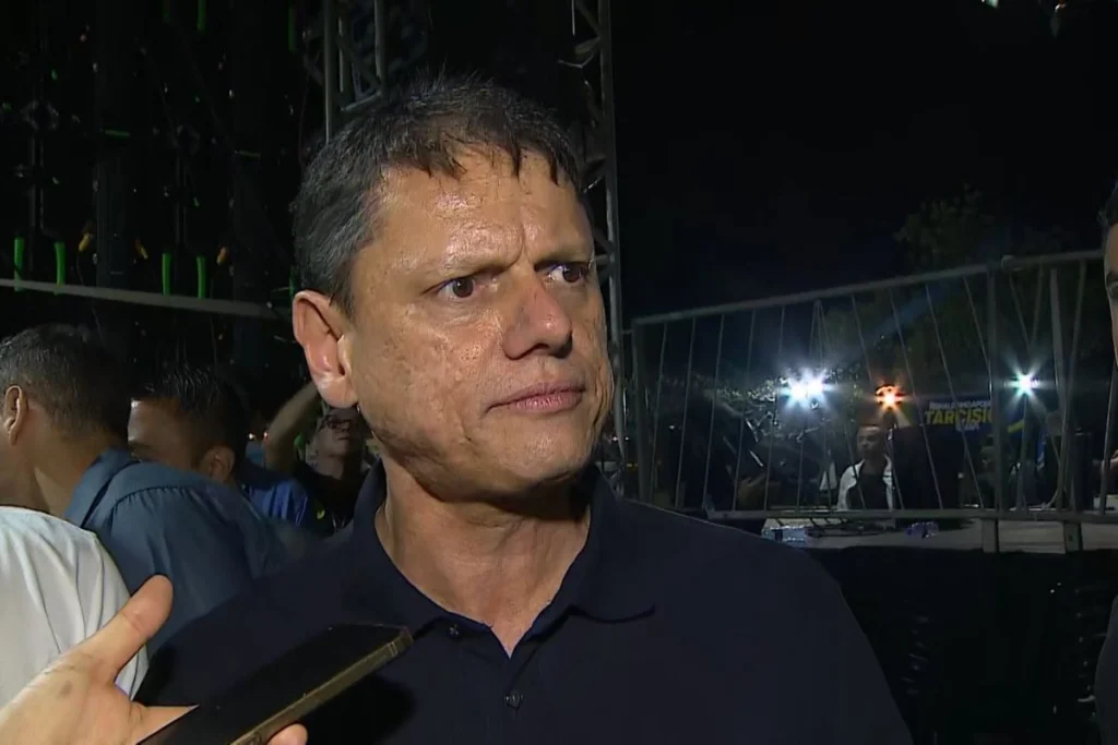 Governador de SP promete R$14 bilhões em investimentos na CPTM após fim da greve