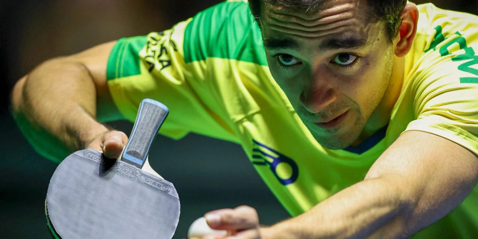 Hugo Calderano enfrenta Félix Lebrun nas quartas do Europe Smash em confronto decisivo