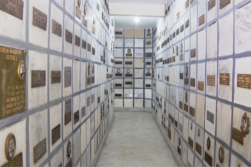 Capela das Almas: Mistérios e Histórias Subterrâneas da Catedral de Santos
