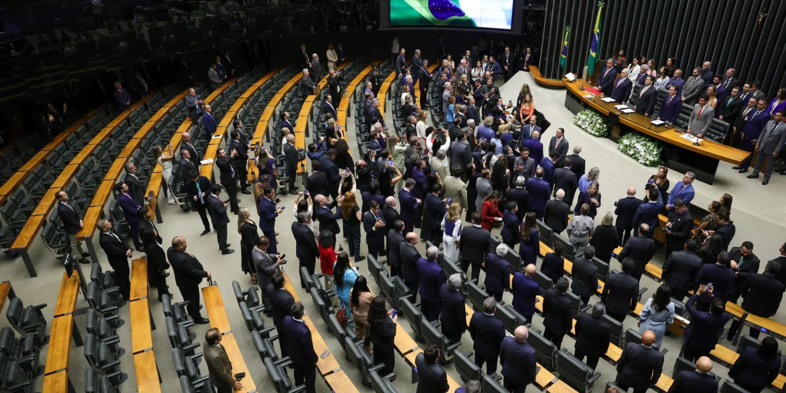 Câmara decide sobre isenção de impostos em compras internacionais nesta segunda-feira